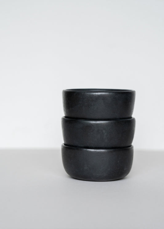 Black Matte Stoneware Pinch Bowl - The Peony Haus