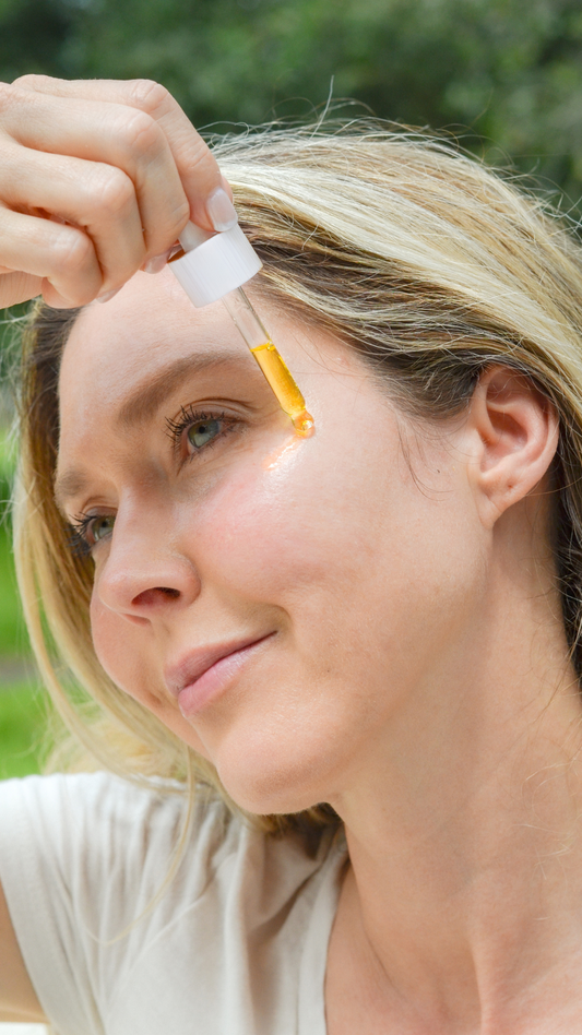 Plum Glow Multipurpose Face Serum | 100% Pure Plum Oil - The Peony Haus