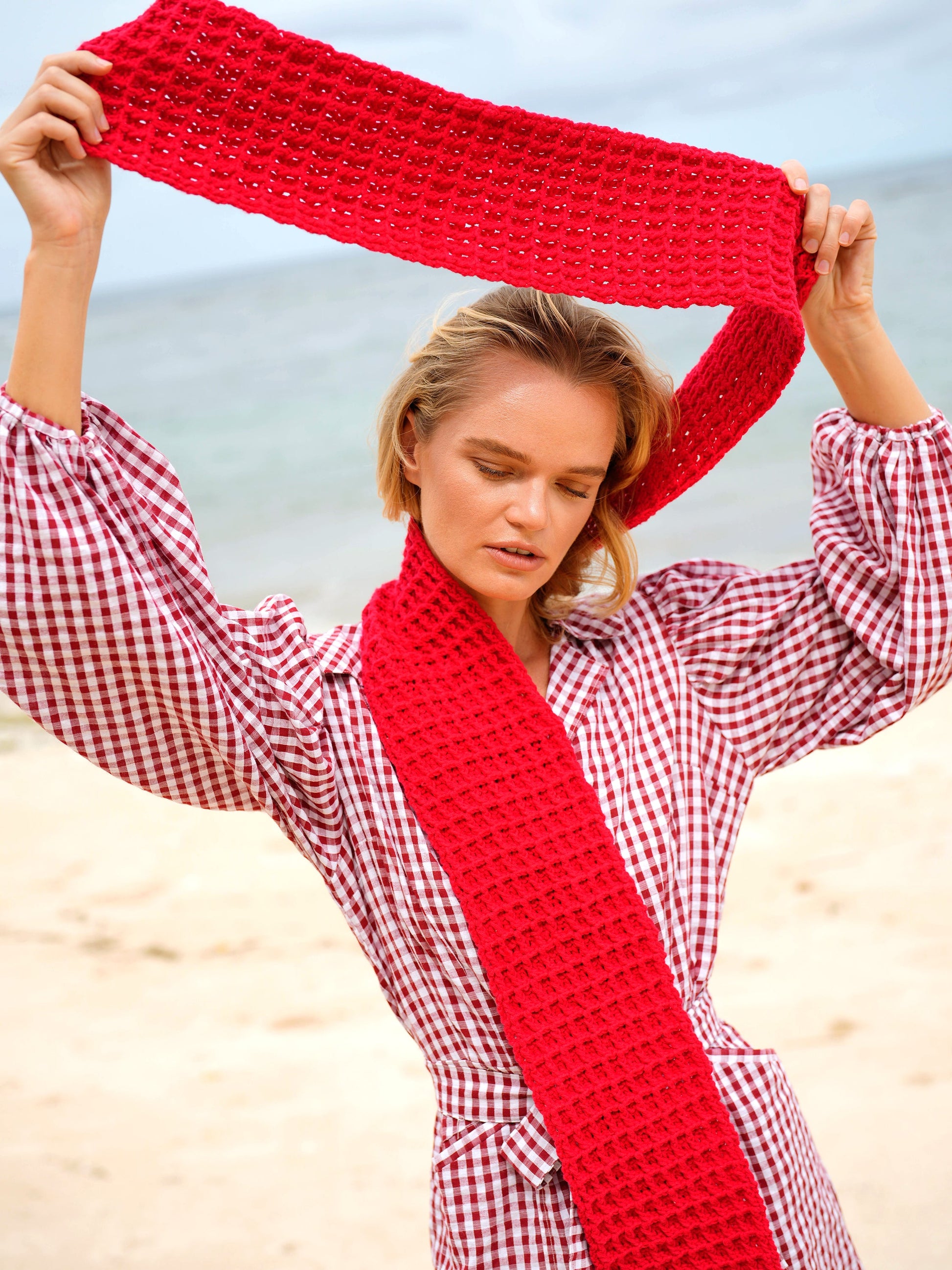 WAFFLE Crochet Scarf in Red - The Peony Haus