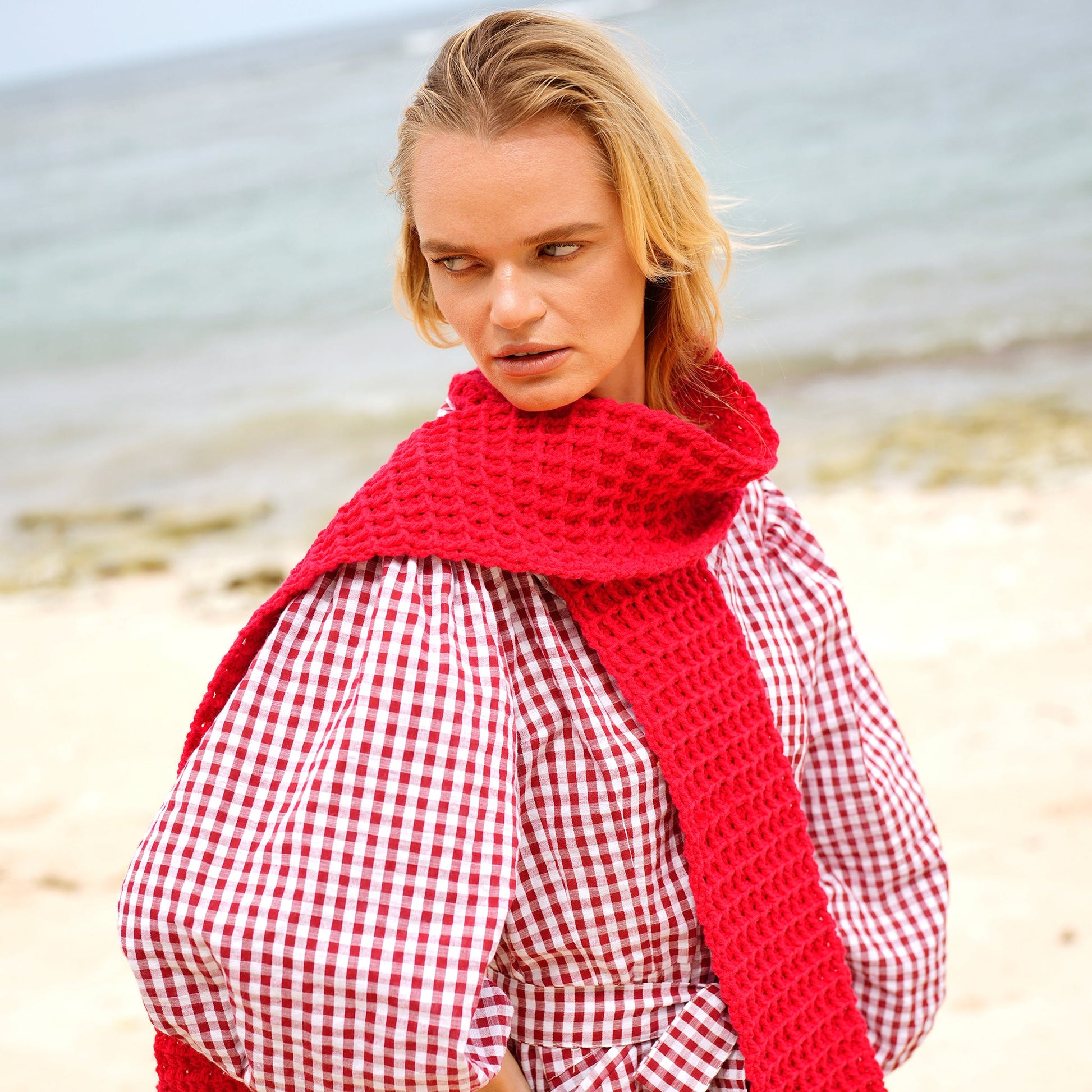 WAFFLE Crochet Scarf in Red - The Peony Haus