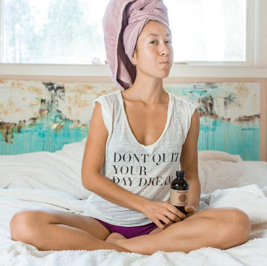 Cinnamon Pulling Oil | Ayurvedic Oil Pulling for Oral Health & Detoxification - The Peony Haus