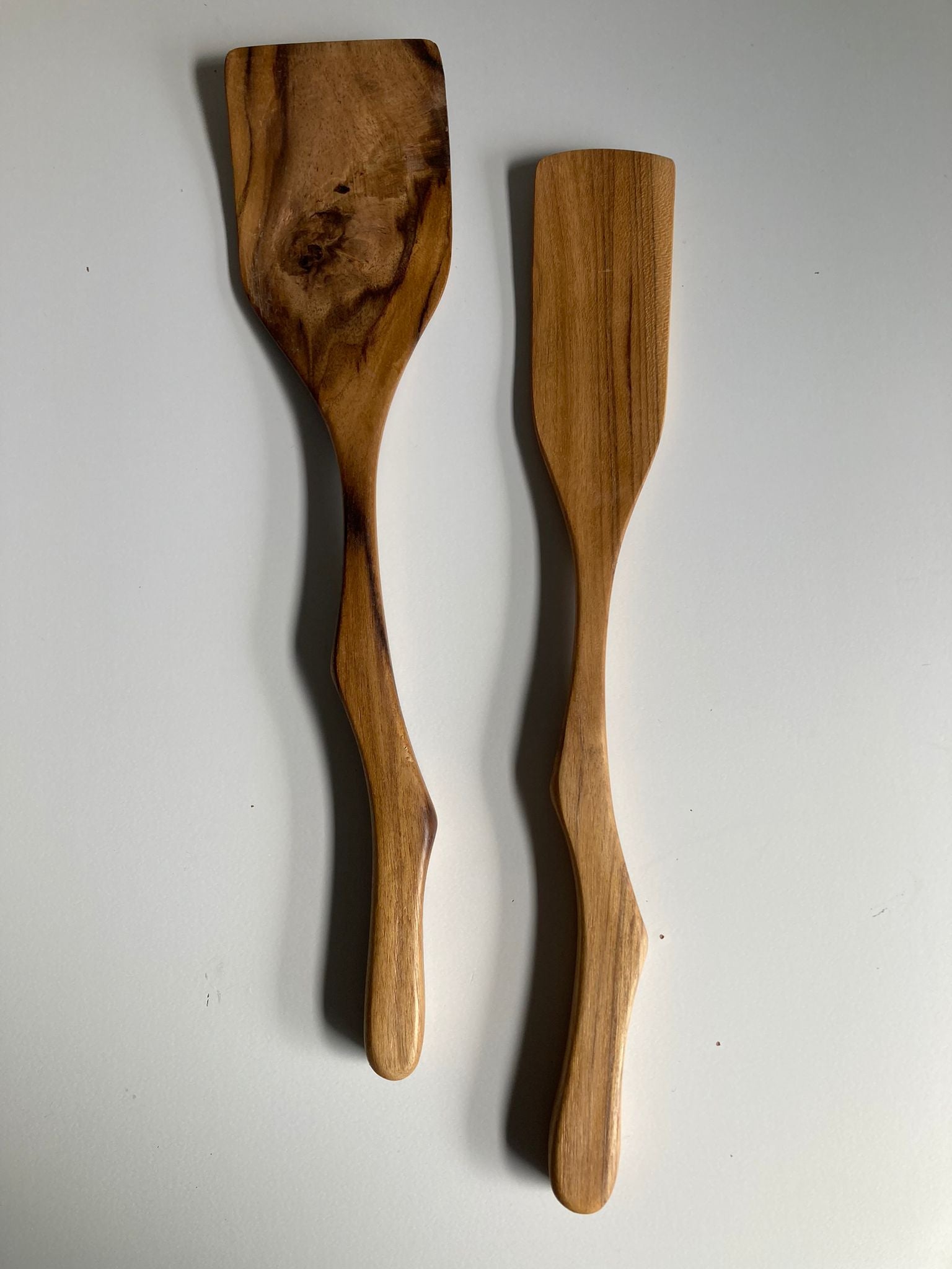 Teak Wavy Spatulas