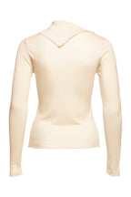 Pearl Body Fitted Flap Turtle Neck Textured Top