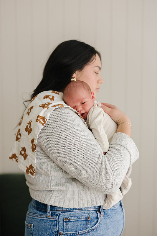 Teddy Bear Muslin Burp Cloth - The Peony Haus