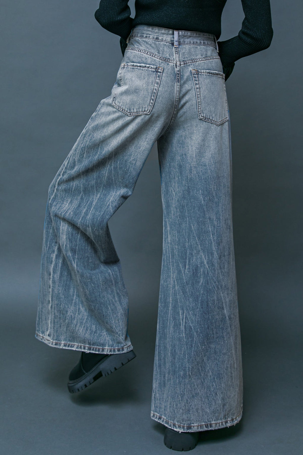 DARING TREND WASHED DENIM PANTS - 90% Cotton