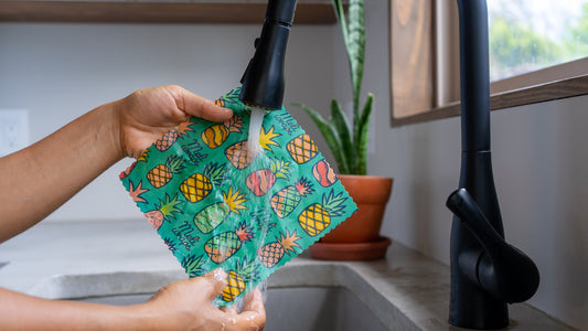 Beeswax Wrap Bulk Roll - Pineapple Print - The Peony Haus