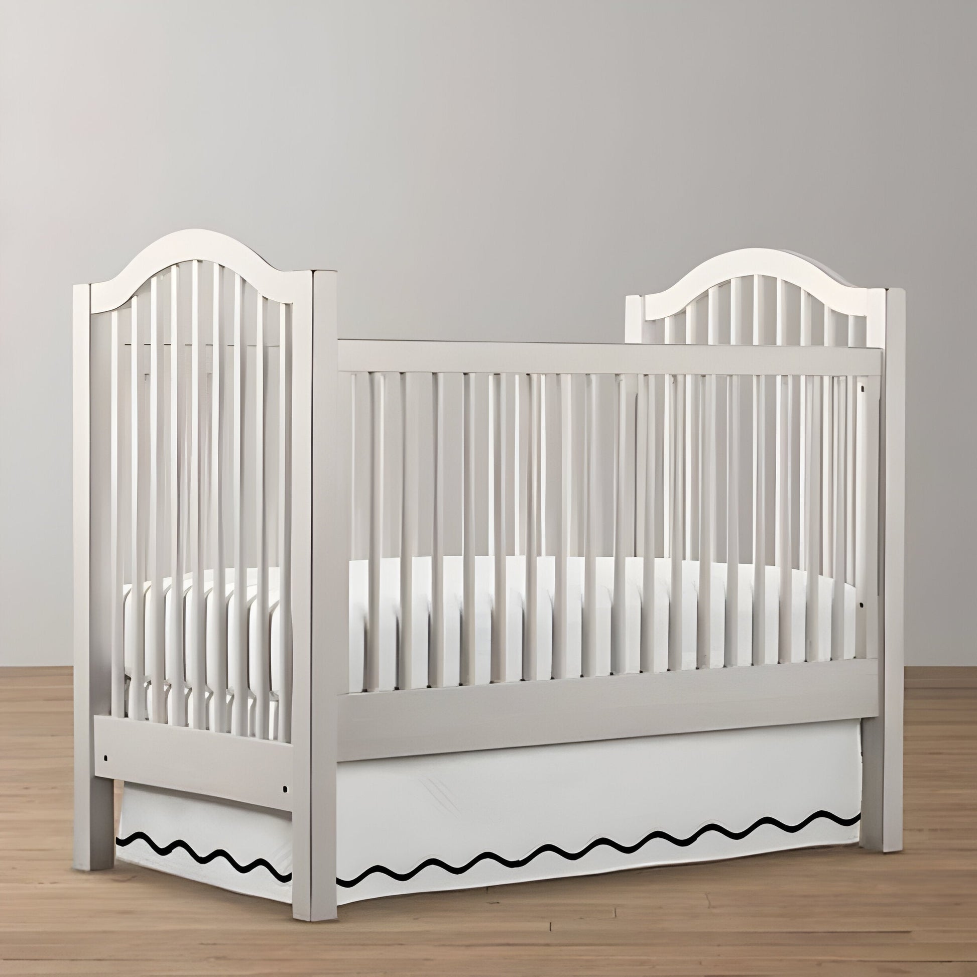 Single Wavy Embroidery Cotton Crib Skirt