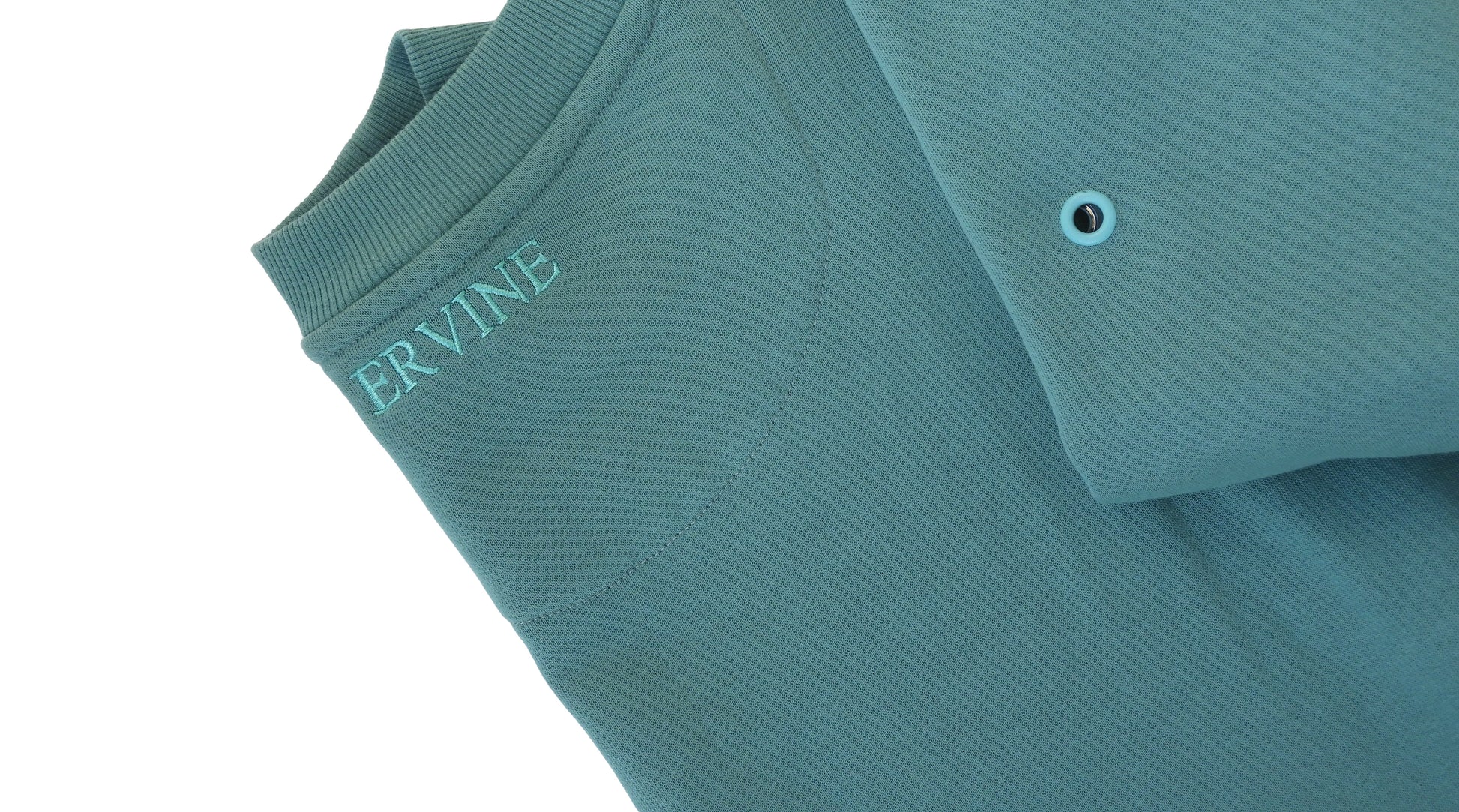 CREWNECK