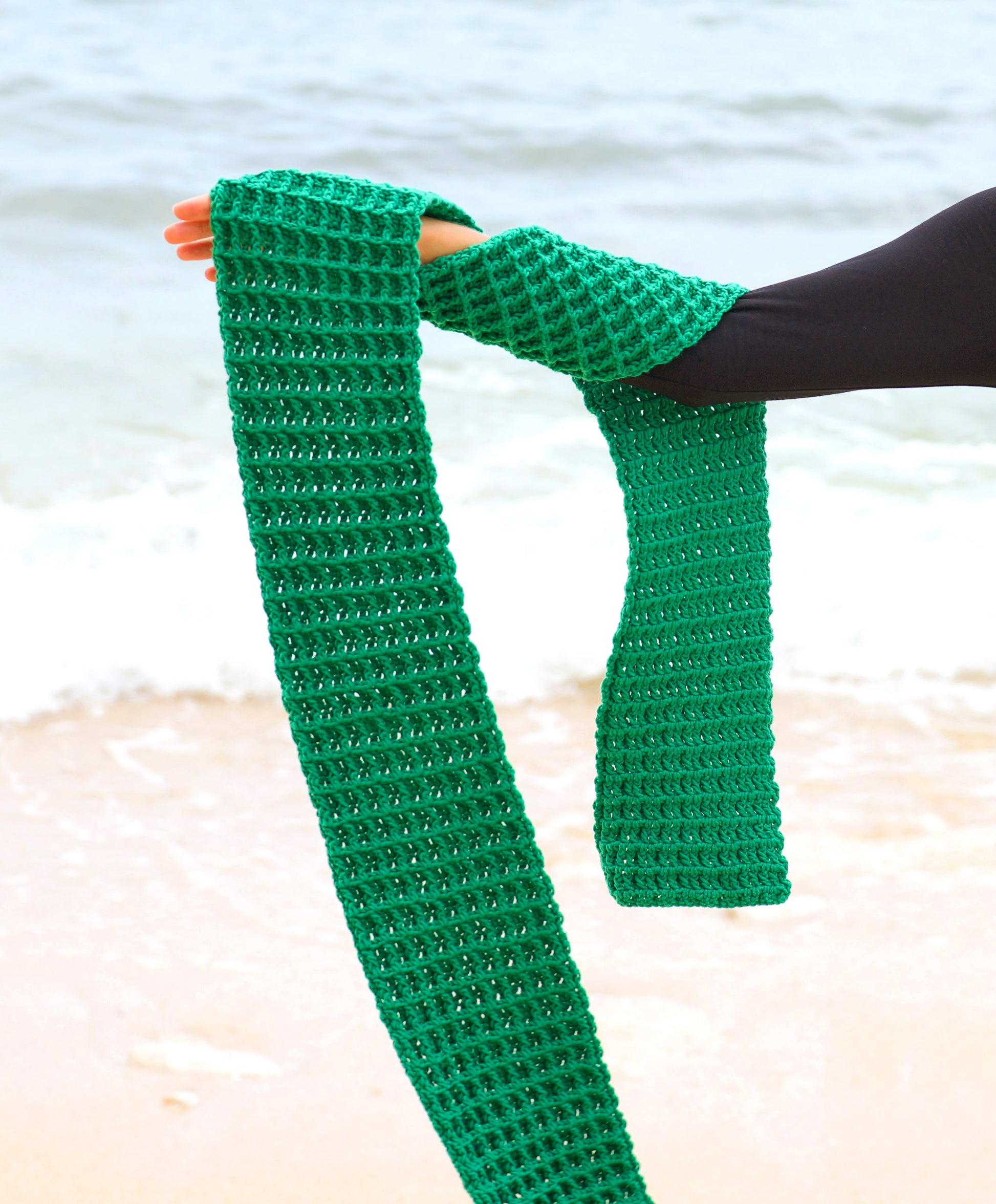 WAFFLE Crochet Scarf in Green - The Peony Haus
