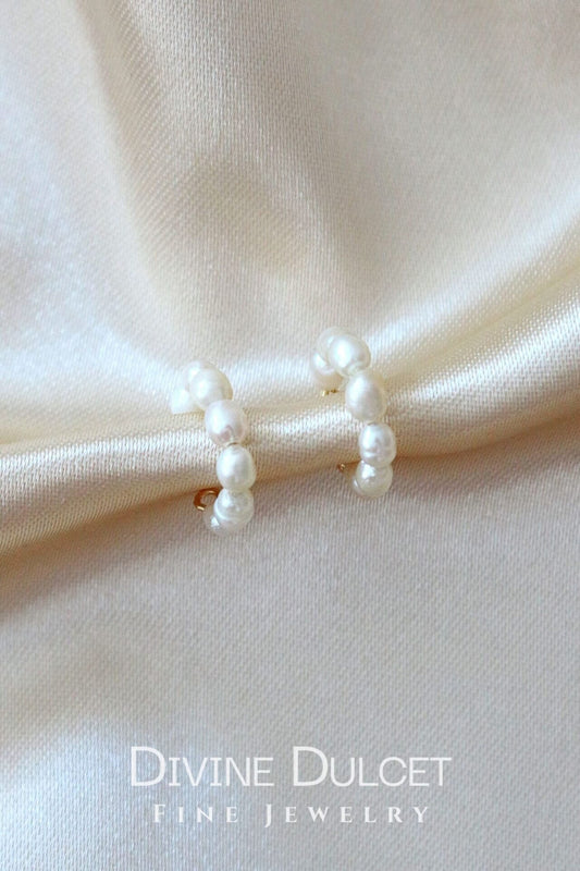 18 Karats Freshwater Pearl Ear Cuffs (Pair) - The Peony Haus