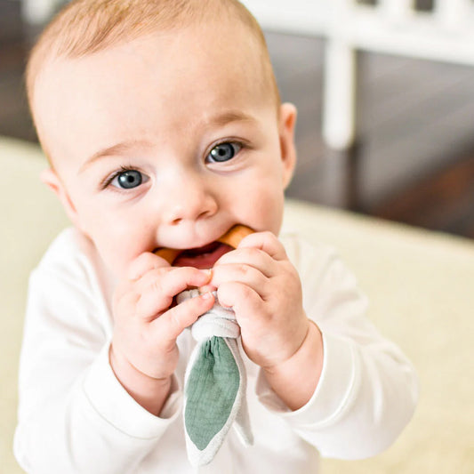Organic Cotton Teething Ring - Green - The Peony Haus