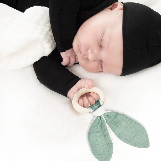 Organic Cotton Teething Ring - Green - The Peony Haus