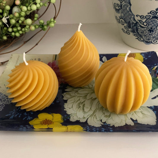 Elegant Beeswax Candle Set | Pear | Spiral | Melon