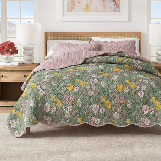 Floral Print & Scalloped Edge Cotton Quilt Set - Gwen Collection - OEKO-TEX 100 Certified
