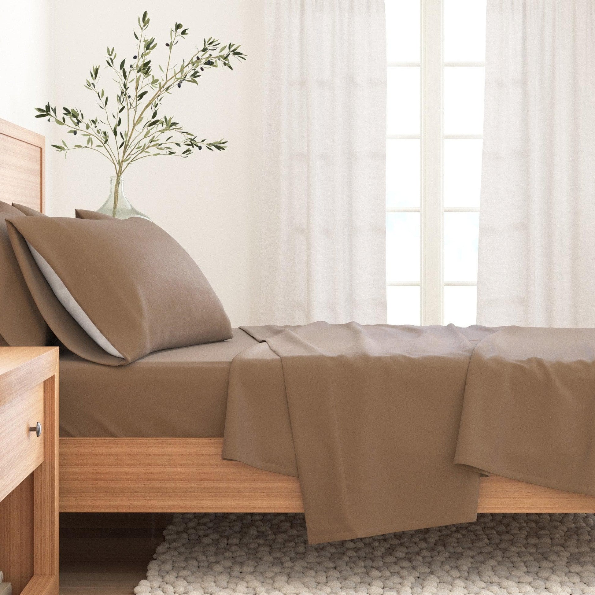 4-Piece Cotton Solid Flannel Sheet - Nordic Collection