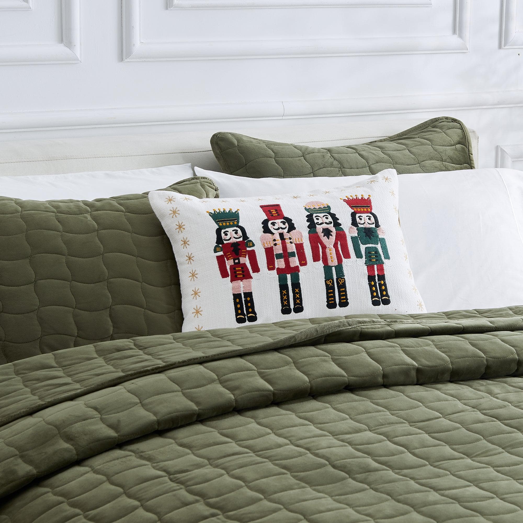 Holiday Throw Pillow - Jubilee Collection -  90% Cotton Cover