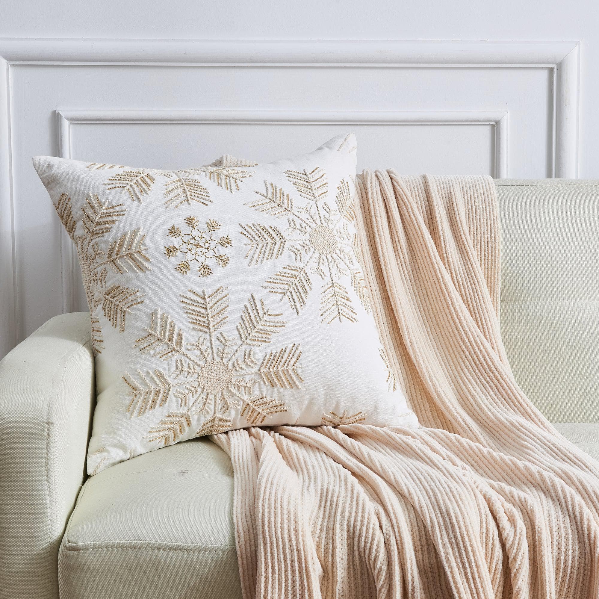 Holiday Throw Pillow - Jubilee Collection -  90% Cotton Cover
