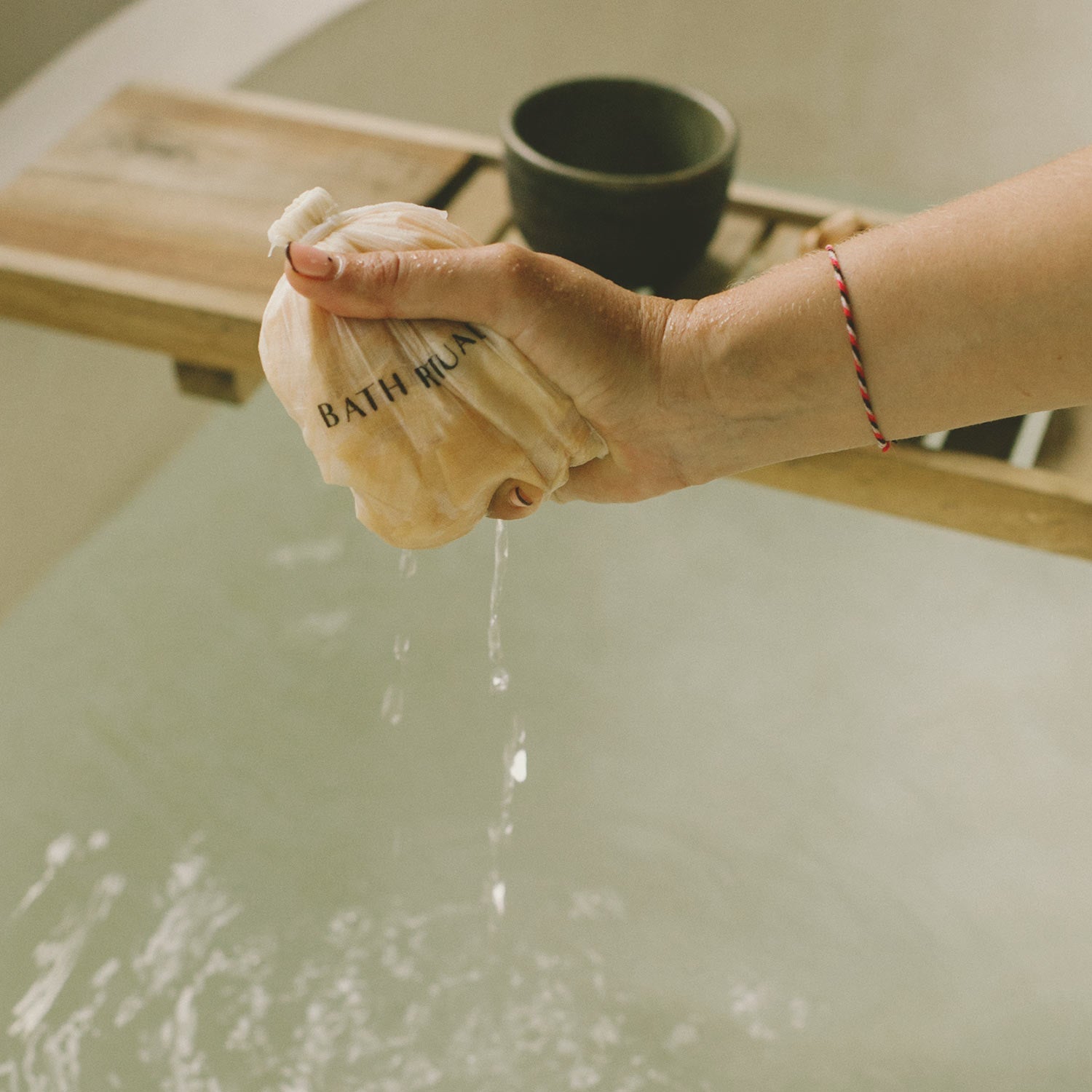 Hinoki Japanese Cypress Bath Flakes