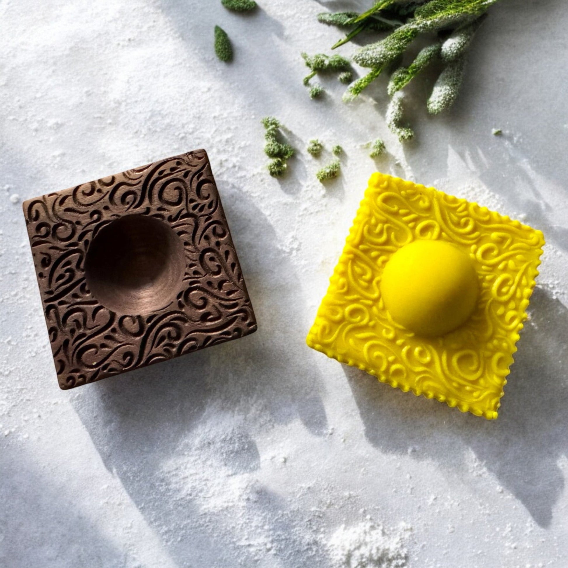 Artisan Ravioli Mold – Solid Wood, Detailed Design