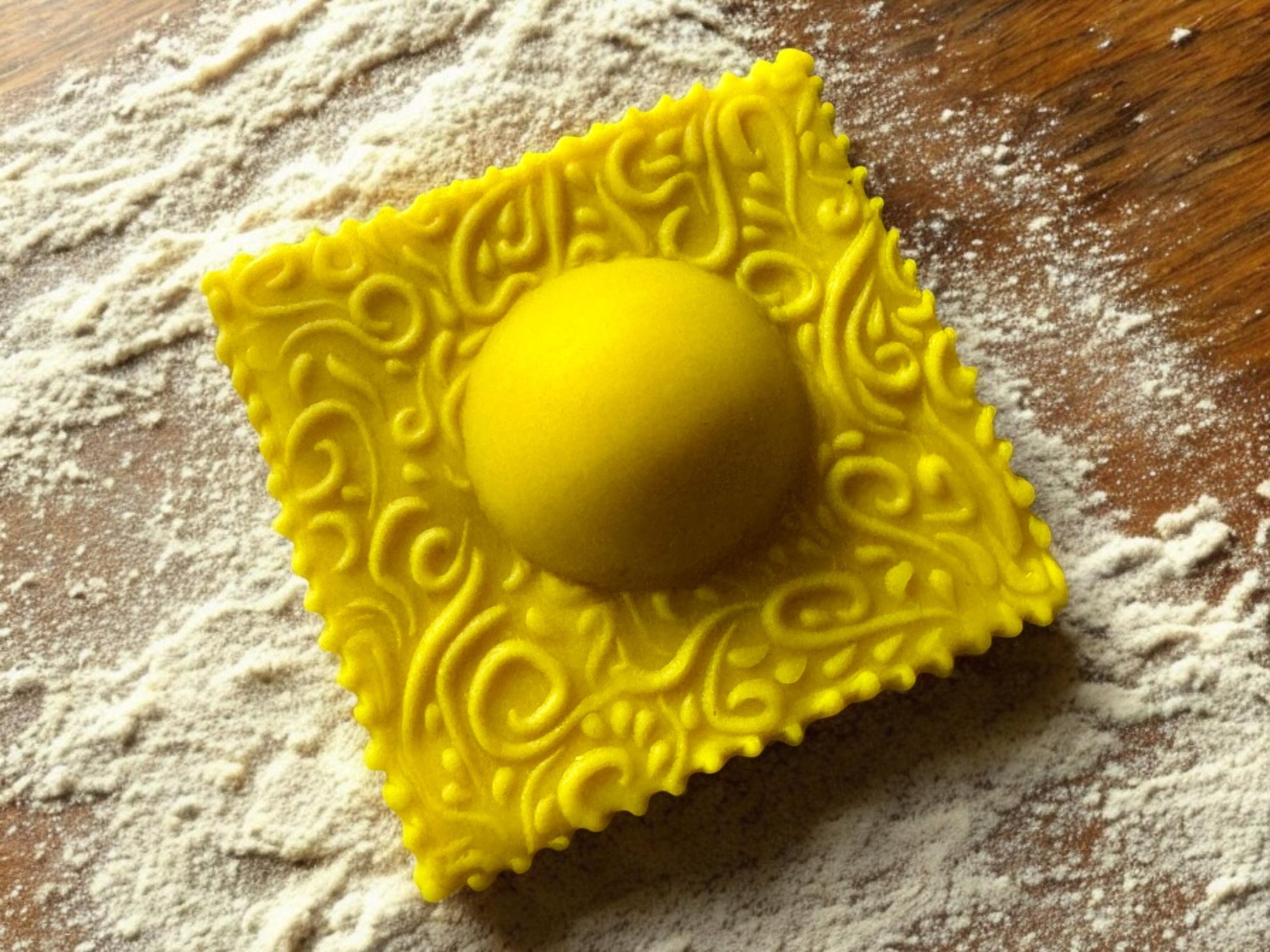 Artisan Ravioli Mold – Solid Wood, Detailed Design