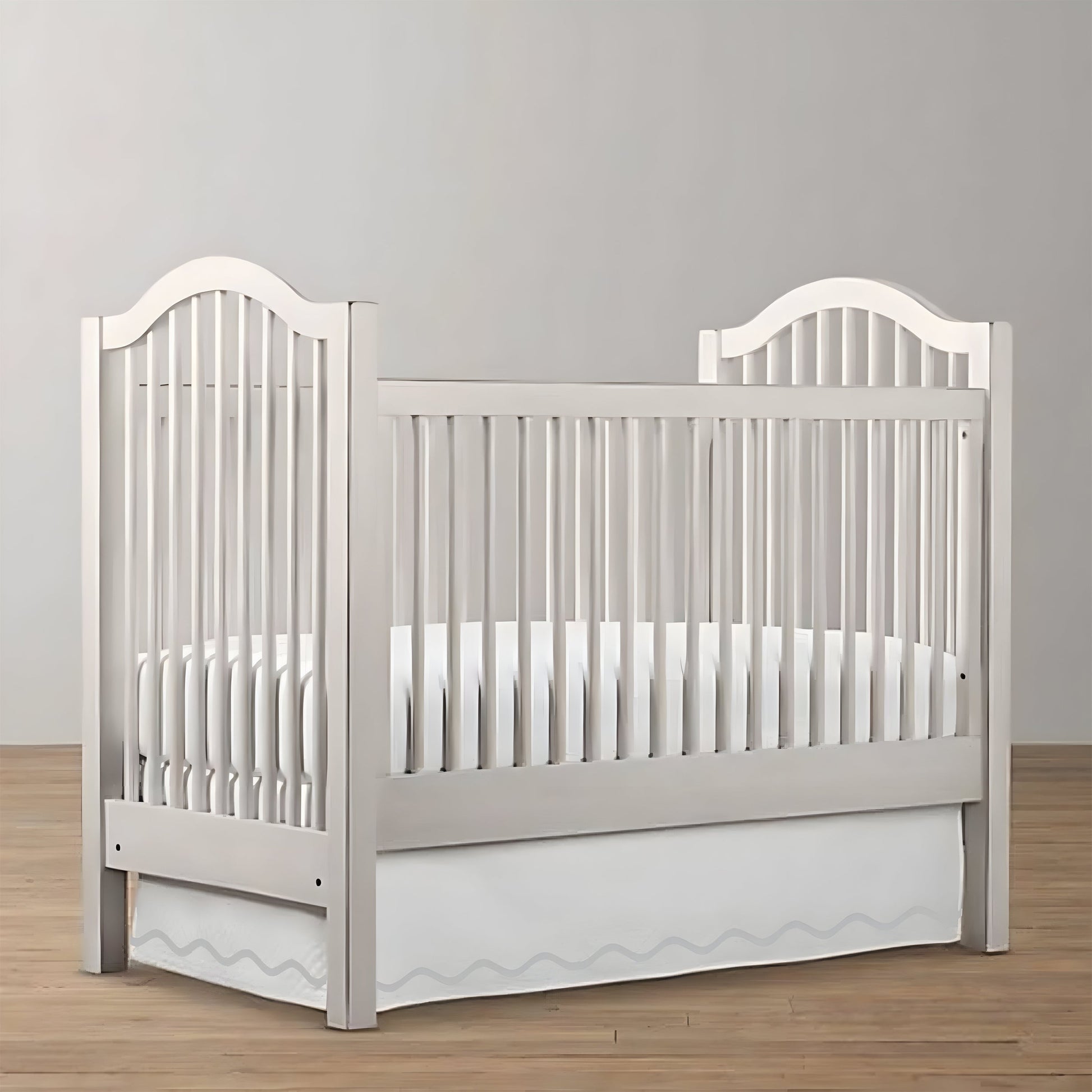 Single Wavy Embroidery Cotton Crib Skirt