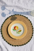 Aura Green edge placemat, Woven raffia tabletop