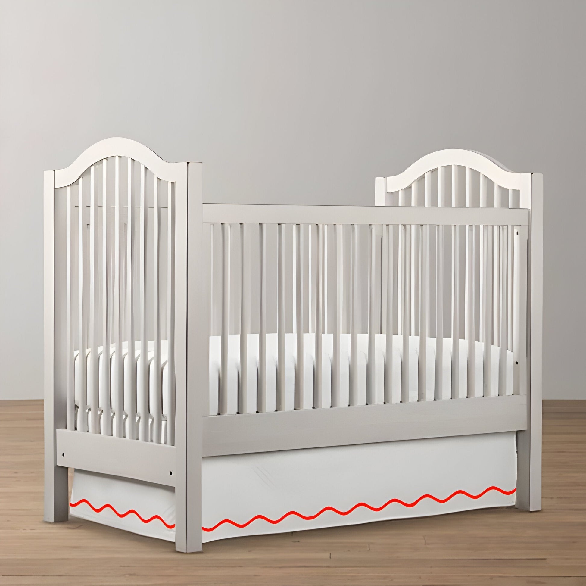 Single Wavy Embroidery Cotton Crib Skirt
