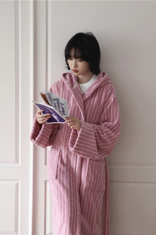 Retro Hooded Stripe Bathrobe, 100% ORGANIC Long-stapled Cotton - The Peony Haus