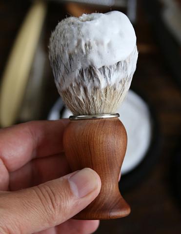 Rosewood shaving brush - The Peony Haus